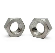 Titan Hex Nuss